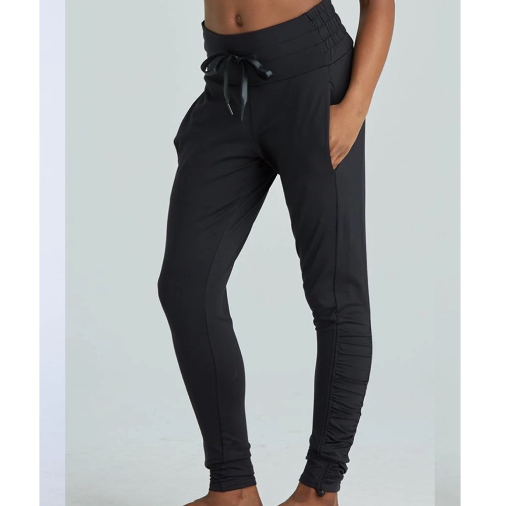 Jo + Jax Fiora Pants